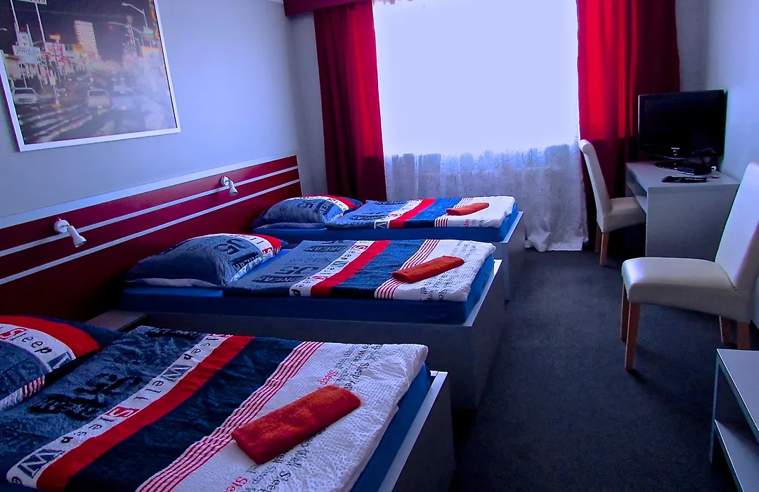 Hotel 108-1